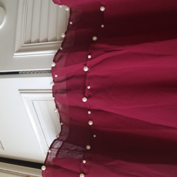 Pearl Chiffon Top - Picture 3 of 5